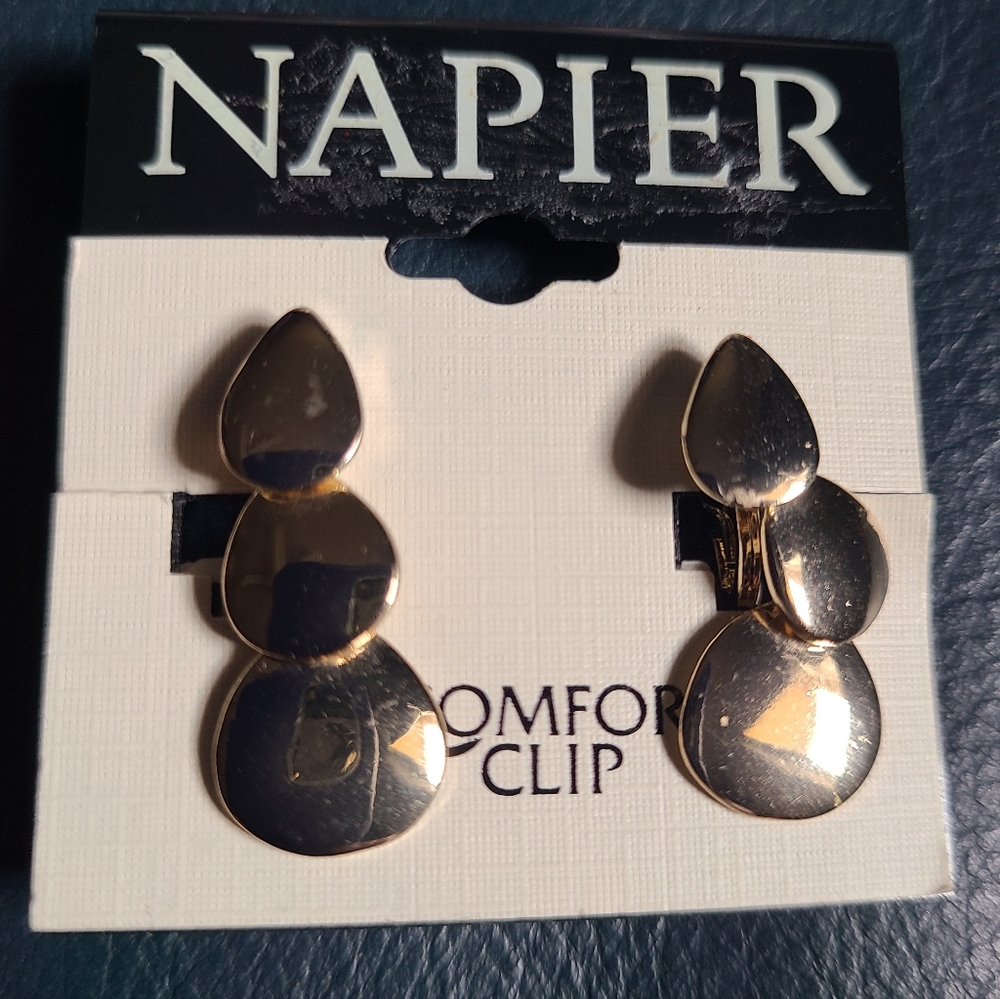 Napier dangling clip on Gold Tone earrings